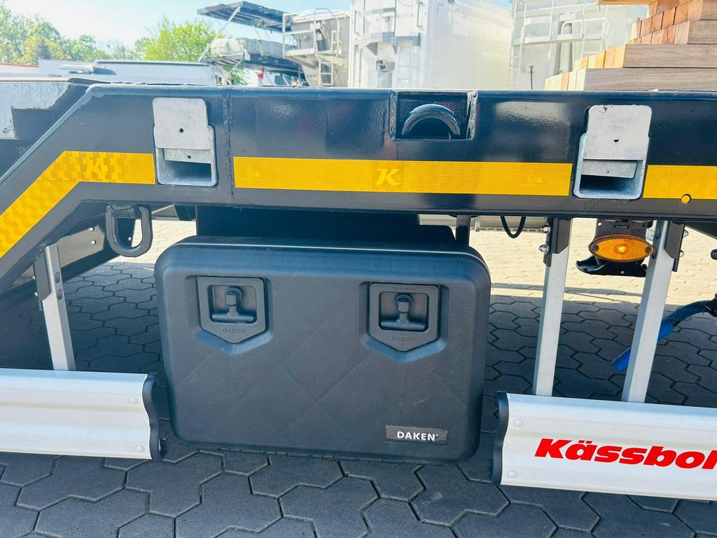 نصف مقطورة مسطحة جديد Kässbohrer Mega Tele HD Plattform Auflieger mit Radmulden: صور 9