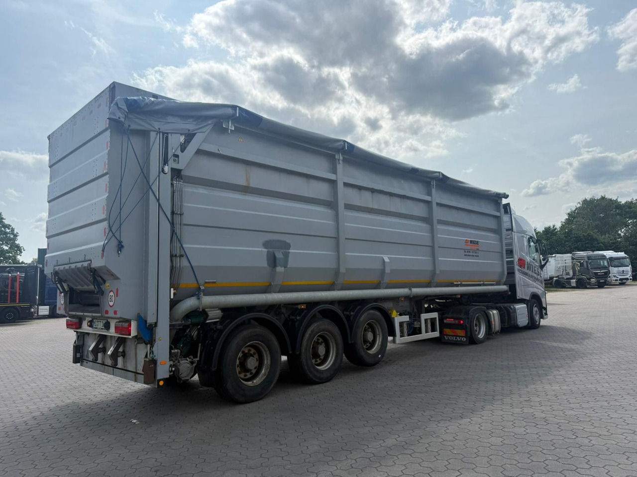 Kotte Kombiauflieger für Gülle und Schüttgut - نصف مقطورة صهريج: صور 3 Kotte Kombiauflieger für Gülle und Schüttgut - نصف مقطورة صهريج: صور 3