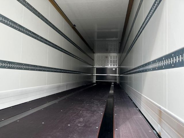 Krone SZK 18 Koffer Event Mega-Koffer 2.900 mm Höhe - بصندوق مغلق نصف مقطورة: صور 3 Krone SZK 18 Koffer Event Mega-Koffer 2.900 mm Höhe - بصندوق مغلق نصف مقطورة: صور 3