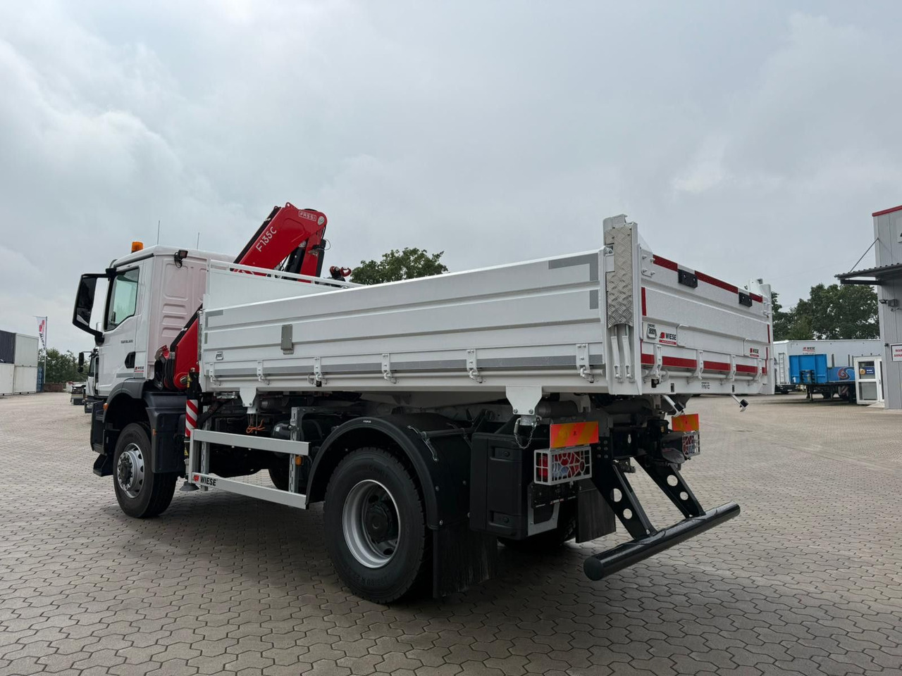 قلابات, شاحنة كرين MAN 18.320 4x4 mit Fassi Ladekran Sofort Verfügbar: صور 6
