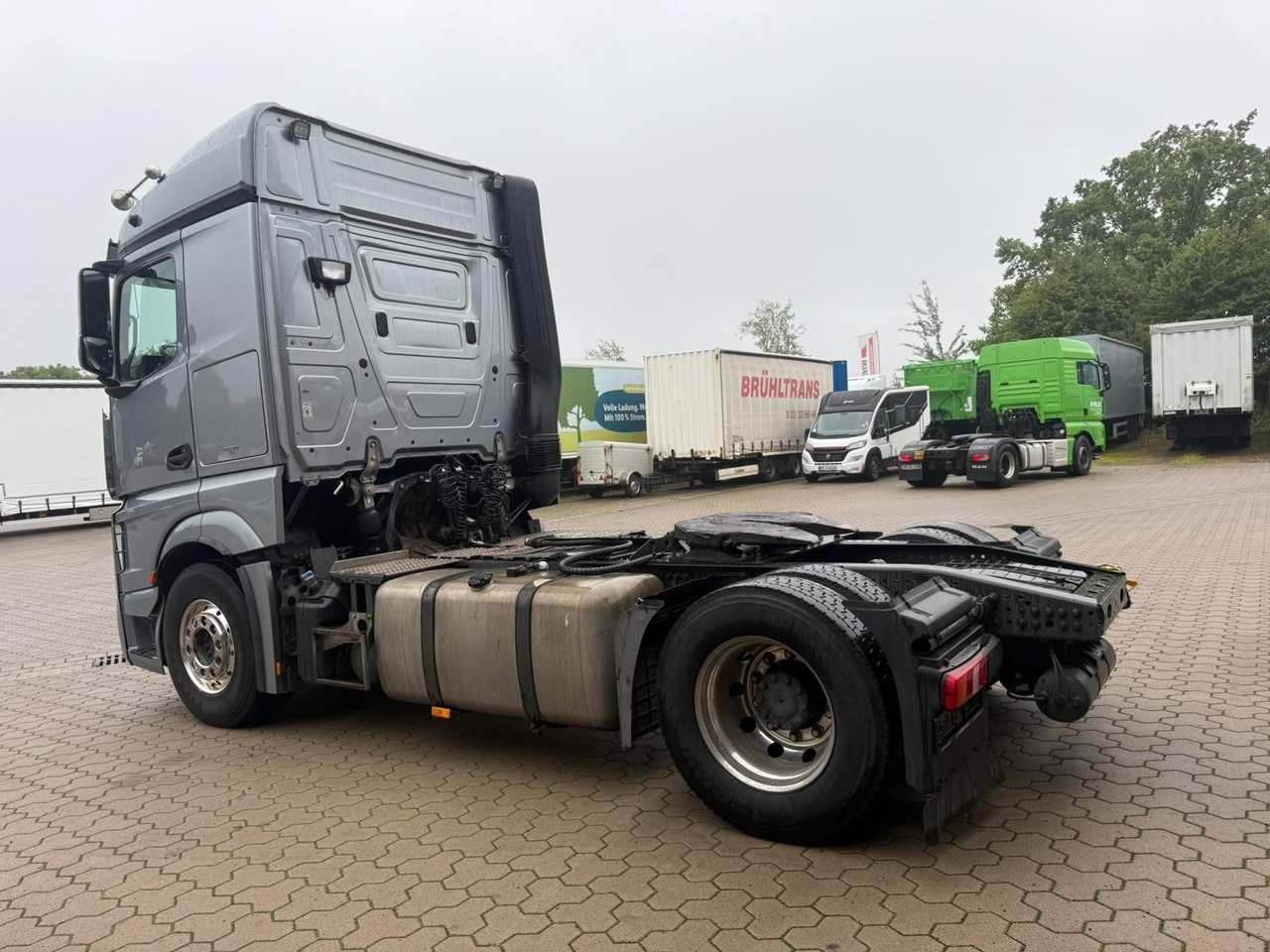 Mercedes-Benz Actros 1851 LS 4x2 Hydraulik Alu Felgen - شاحنة جرار: صور 3 Mercedes-Benz Actros 1851 LS 4x2 Hydraulik Alu Felgen - شاحنة جرار: صور 3