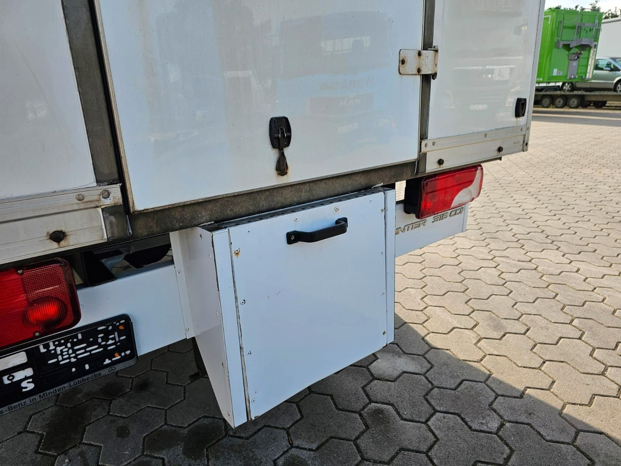 Mercedes-Benz Sprinter mit Kofferaufbau - الشاحنات الصغيرة صندوق مغلق: صور 5 Mercedes-Benz Sprinter mit Kofferaufbau - الشاحنات الصغيرة صندوق مغلق: صور 5