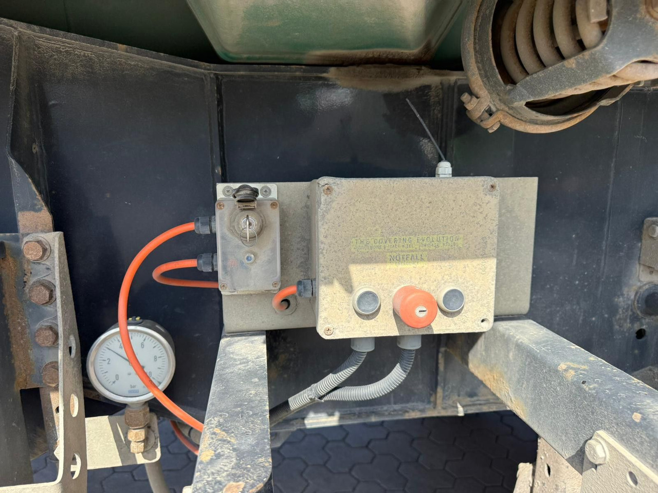 قلابة نصف مقطورة Schwarzmüller 2 Achs Dreiseitenkipper 21m³ mit elektr. Verdeck: صور 11