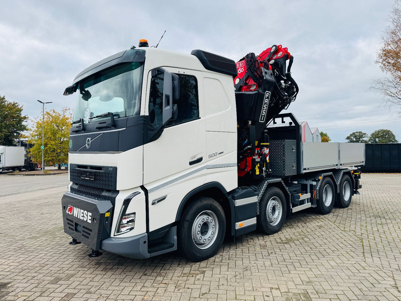 Volvo FH 500 8x4 Kran F820 RA2.27 Jib & Winde Sofort - شاحنات مسطحة, شاحنة كرين: صور 2 Volvo FH 500 8x4 Kran F820 RA2.27 Jib & Winde Sofort - شاحنات مسطحة, شاحنة كرين: صور 2