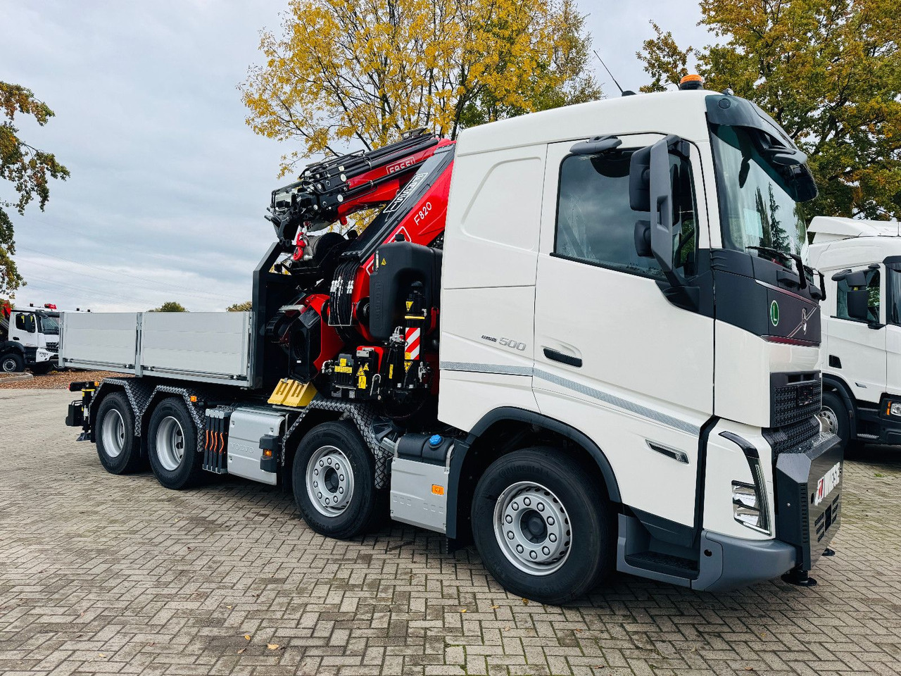 Volvo FH 500 8x4 Kran F820 RA2.27 Jib & Winde Sofort - شاحنة, شاحنة كرين: صور 4 Volvo FH 500 8x4 Kran F820 RA2.27 Jib & Winde Sofort - شاحنة, شاحنة كرين: صور 4