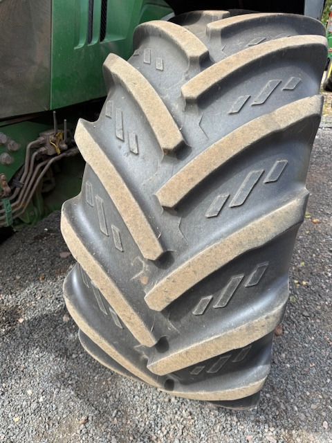 JOHN DEERE 6190R - جرار: صور 4 JOHN DEERE 6190R - جرار: صور 4