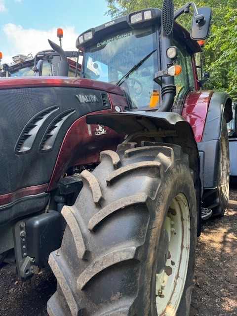 VALTRA T183 DIRECT DRIVE - جرار: صور 1 VALTRA T183 DIRECT DRIVE - جرار: صور 1