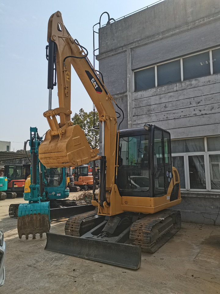 CATERPILLAR 306D - حفارات زحافة: صور 5 CATERPILLAR 306D - حفارات زحافة: صور 5