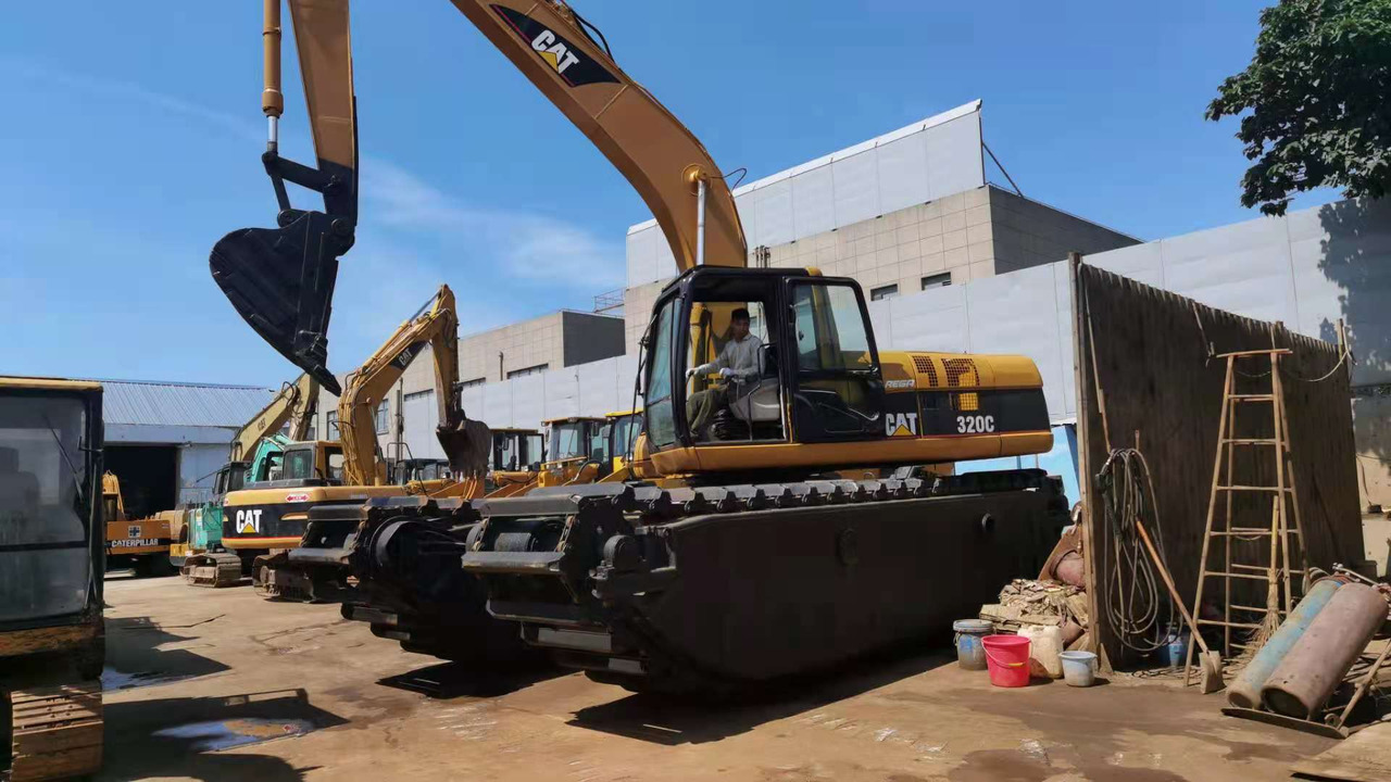 CATERPILLAR 320C - حفارات برمائية: صور 3 CATERPILLAR 320C - حفارات برمائية: صور 3