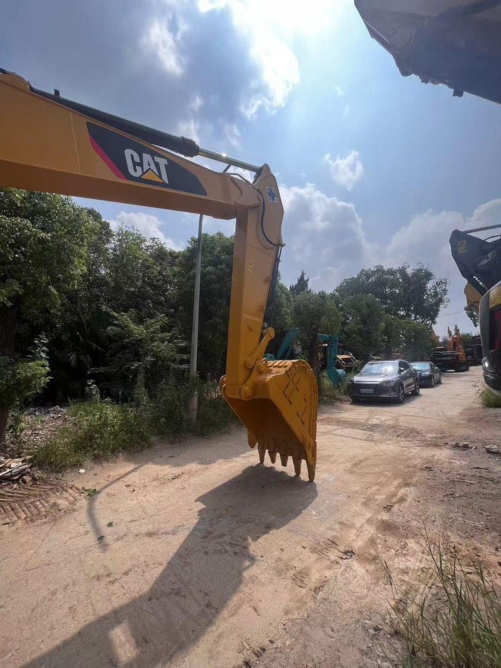 CATERPILLAR 323D - آلات البناء: صور 5 CATERPILLAR 323D - آلات البناء: صور 5