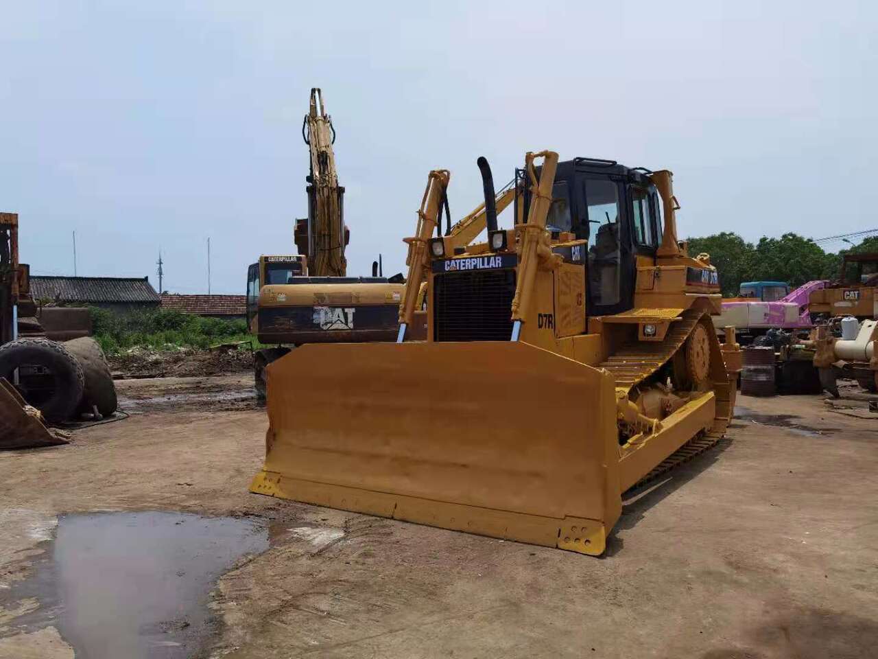 CATERPILLAR D7R - بلدوزر: صور 5 CATERPILLAR D7R - بلدوزر: صور 5