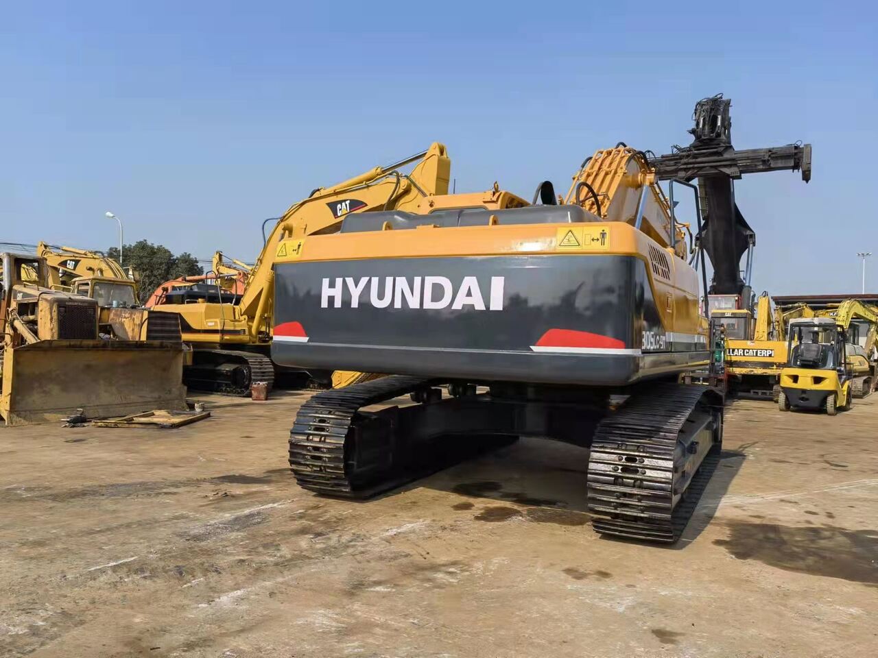 HYUNDAI R305LC-9T - حفارات زحافة: صور 4 HYUNDAI R305LC-9T - حفارات زحافة: صور 4