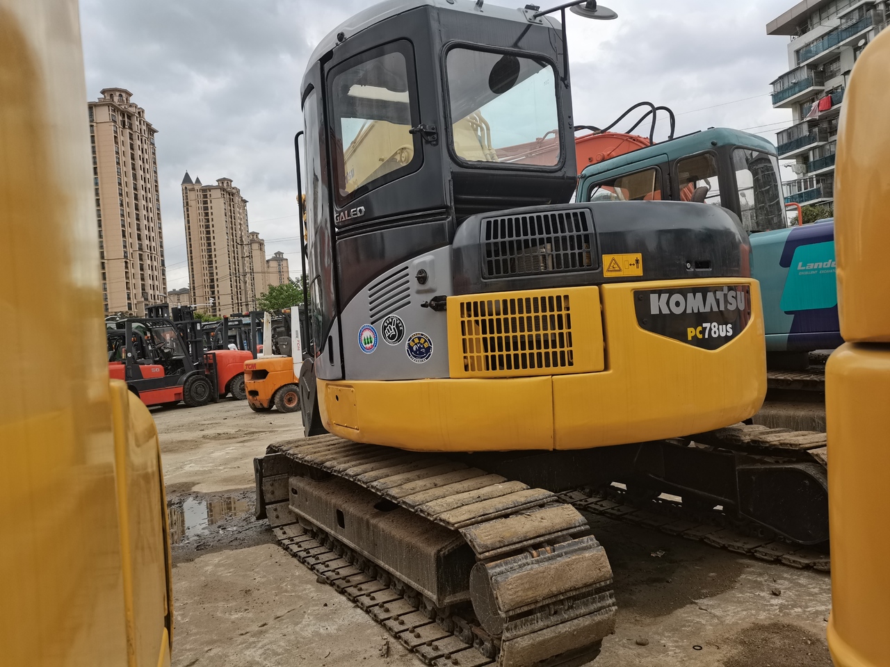 KOMATSU 78US-Mini excavator - حفارة مصغرة: صور 2 KOMATSU 78US-Mini excavator - حفارة مصغرة: صور 2