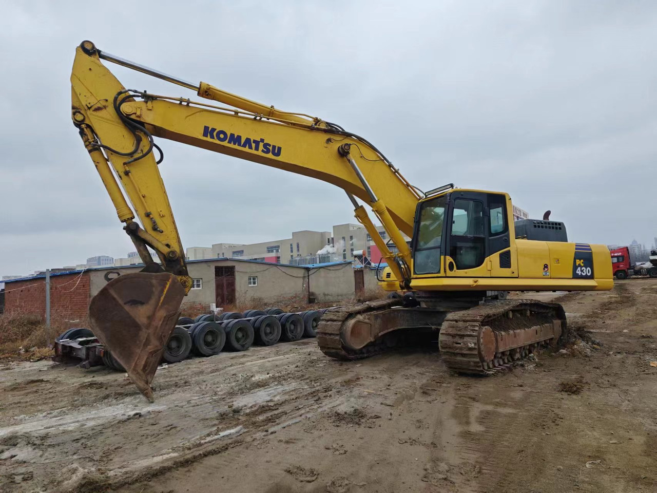 KOMATSU PC430-8 crawler excavator - حفارات زحافة: صور 3 KOMATSU PC430-8 crawler excavator - حفارات زحافة: صور 3