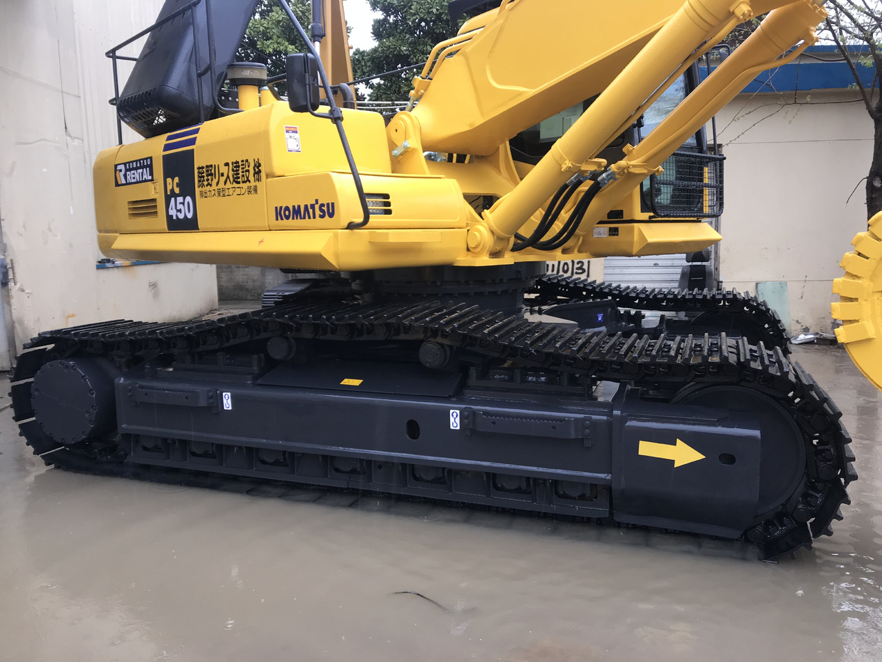 KOMATSU PC450-7-excavator - حفارات زحافة: صور 2 KOMATSU PC450-7-excavator - حفارات زحافة: صور 2