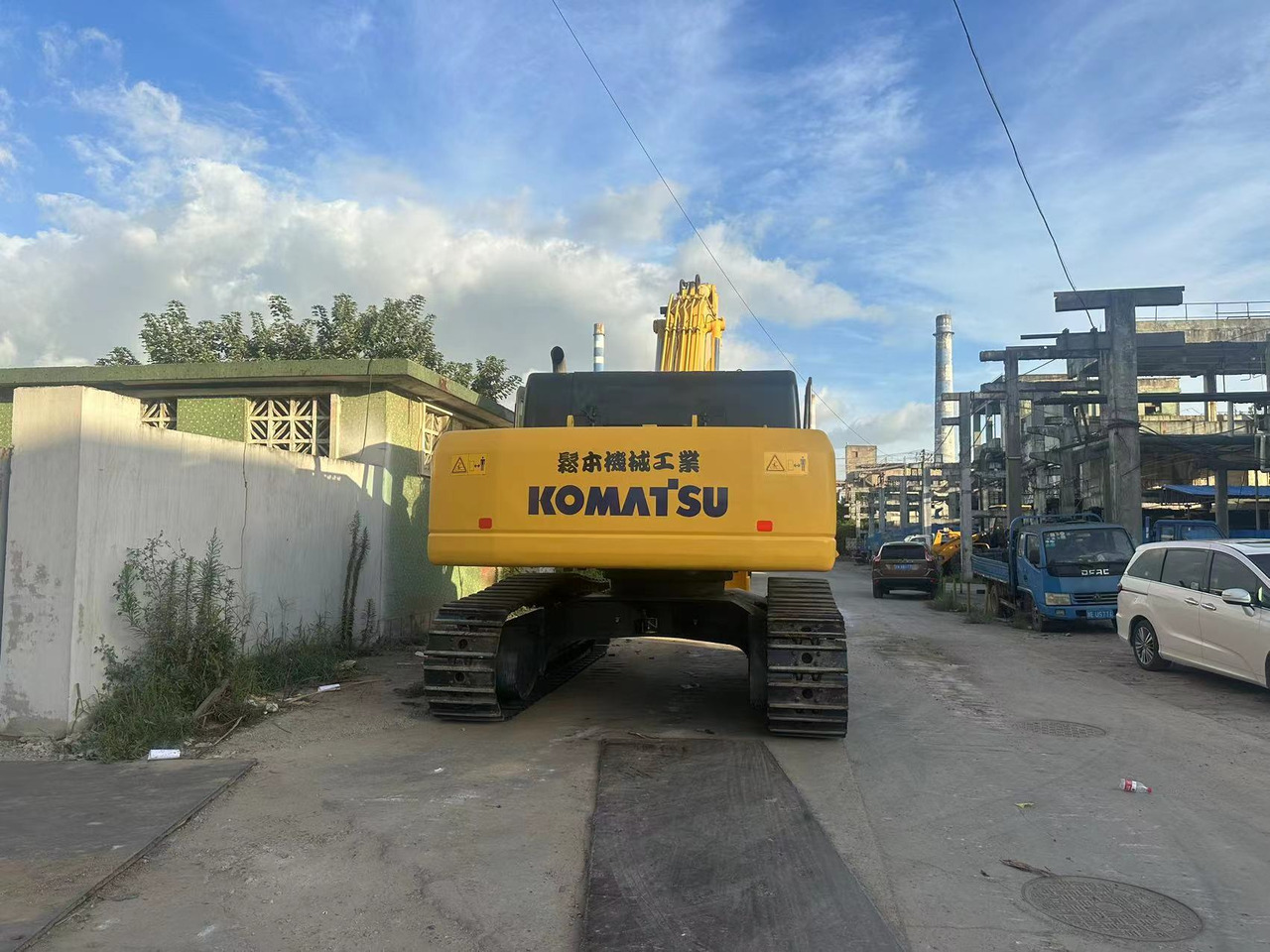 KOMATSU PC460LC-8 - حفارات زحافة: صور 4 KOMATSU PC460LC-8 - حفارات زحافة: صور 4