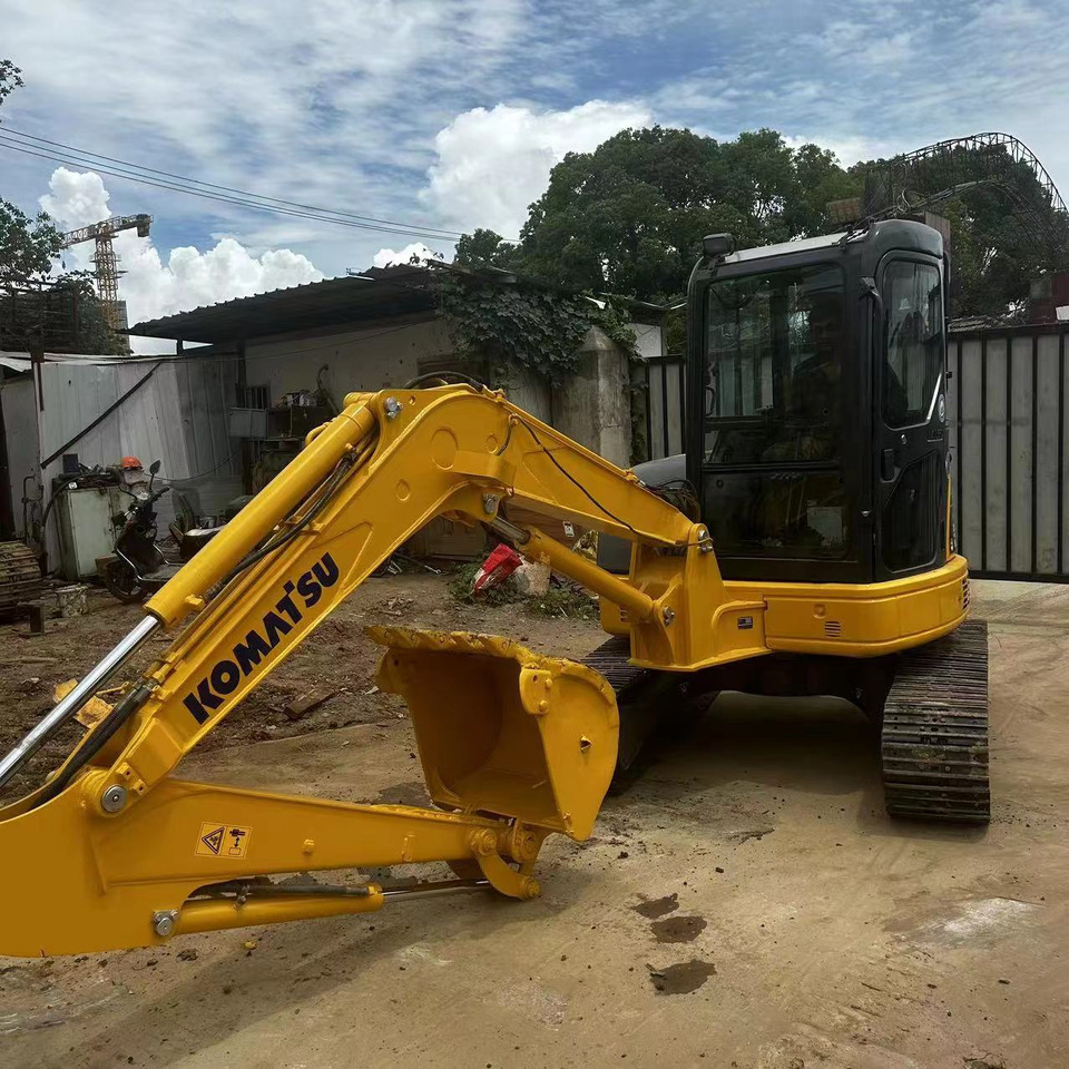 KOMATSU PC55MR - حفارة مصغرة: صور 4 KOMATSU PC55MR - حفارة مصغرة: صور 4