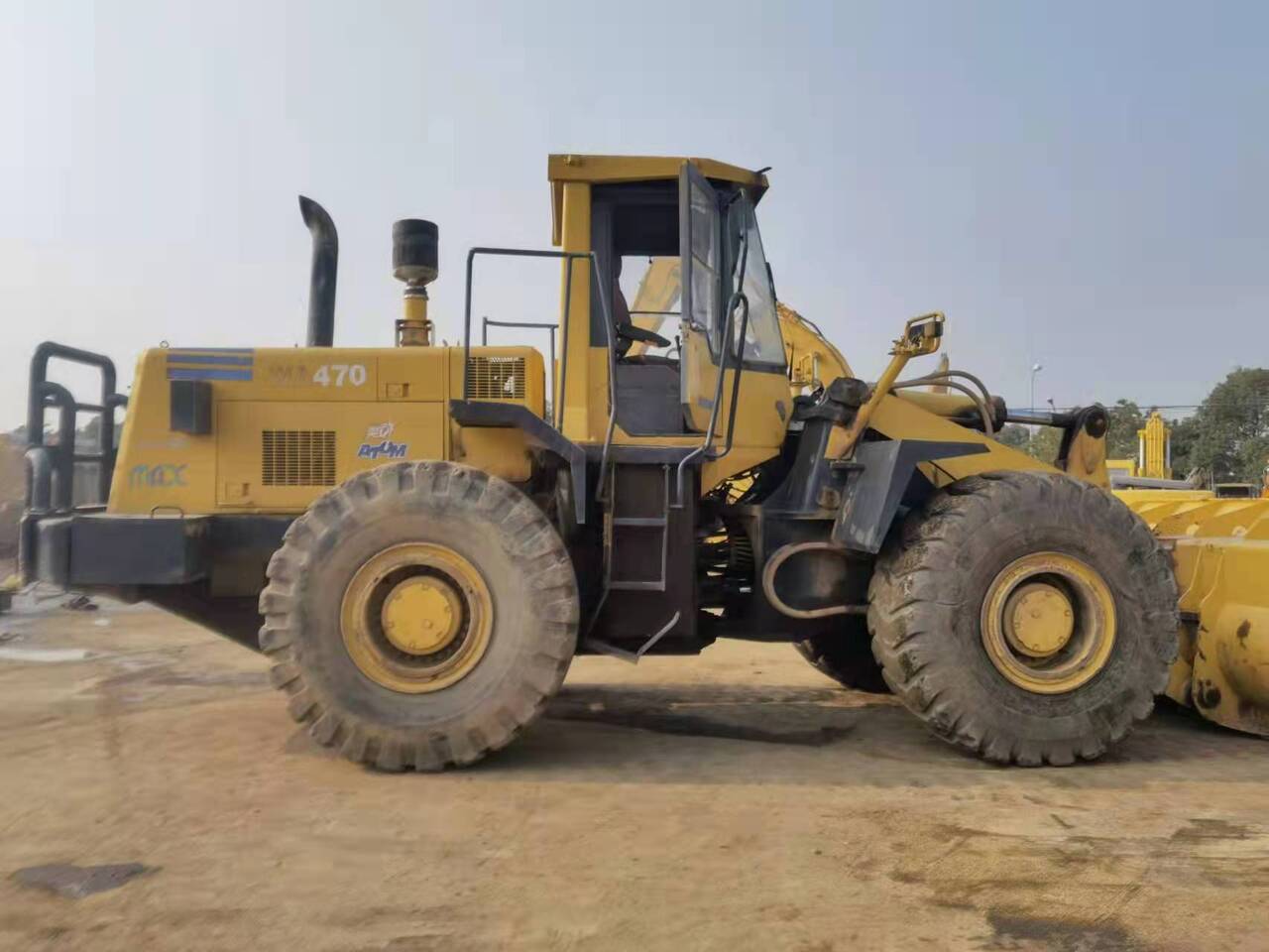 KOMATSU WA470-3 - اللودر بعجل: صور 3 KOMATSU WA470-3 - اللودر بعجل: صور 3