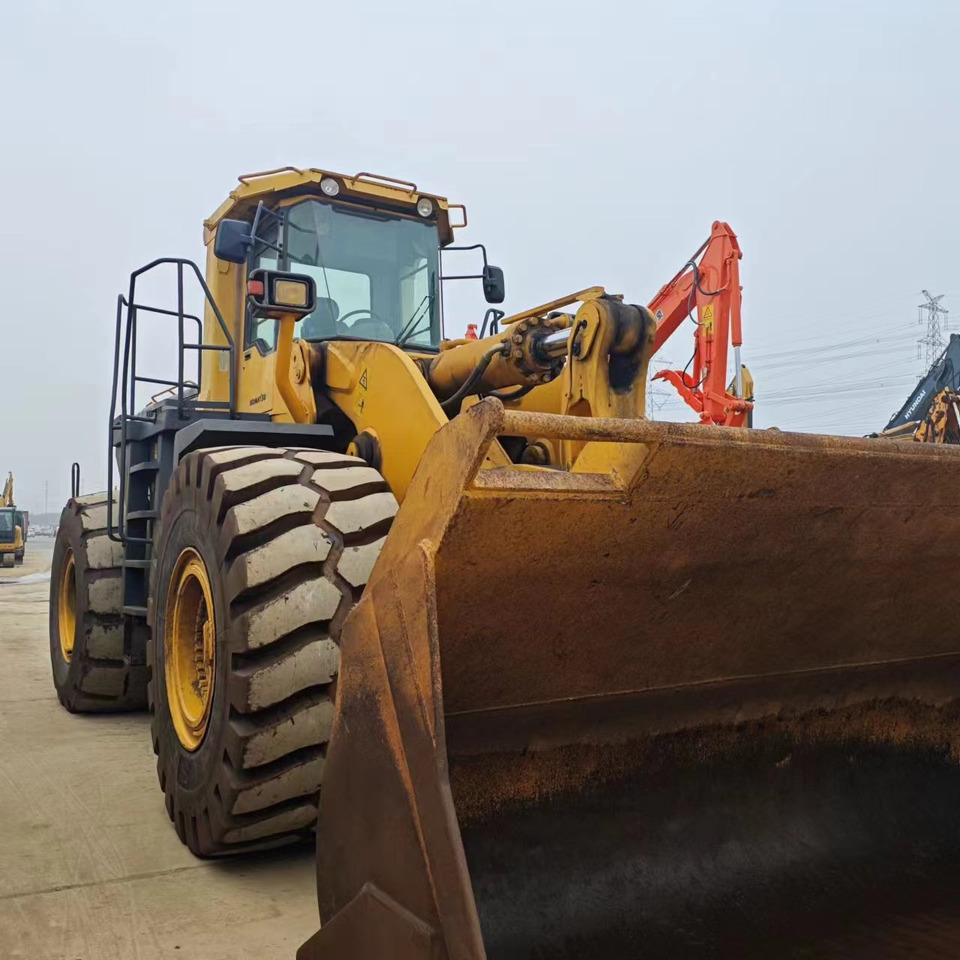 KOMATSU WA600-3 - اللودر بعجل: صور 5 KOMATSU WA600-3 - اللودر بعجل: صور 5