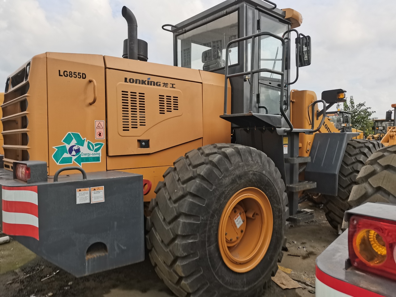 LONKING LG855D - اللودر بعجل: صور 3 LONKING LG855D - اللودر بعجل: صور 3