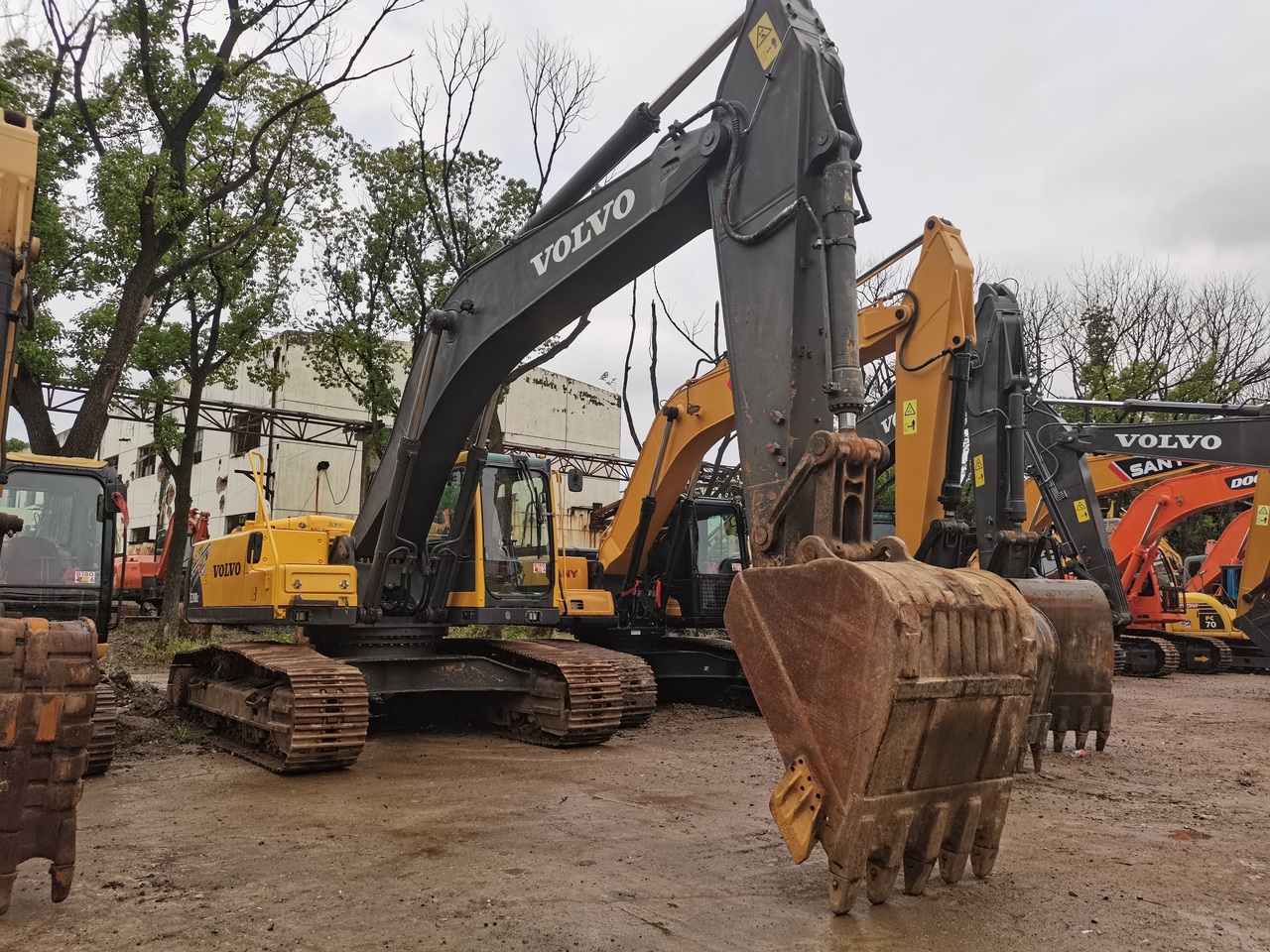 VOLVO EC290BLC - حفارات زحافة: صور 3 VOLVO EC290BLC - حفارات زحافة: صور 3