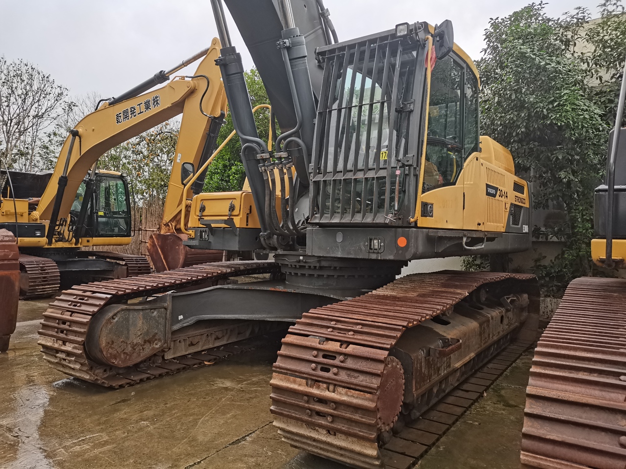 VOLVO EC380DL-excavator - حفارات زحافة: صور 4 VOLVO EC380DL-excavator - حفارات زحافة: صور 4