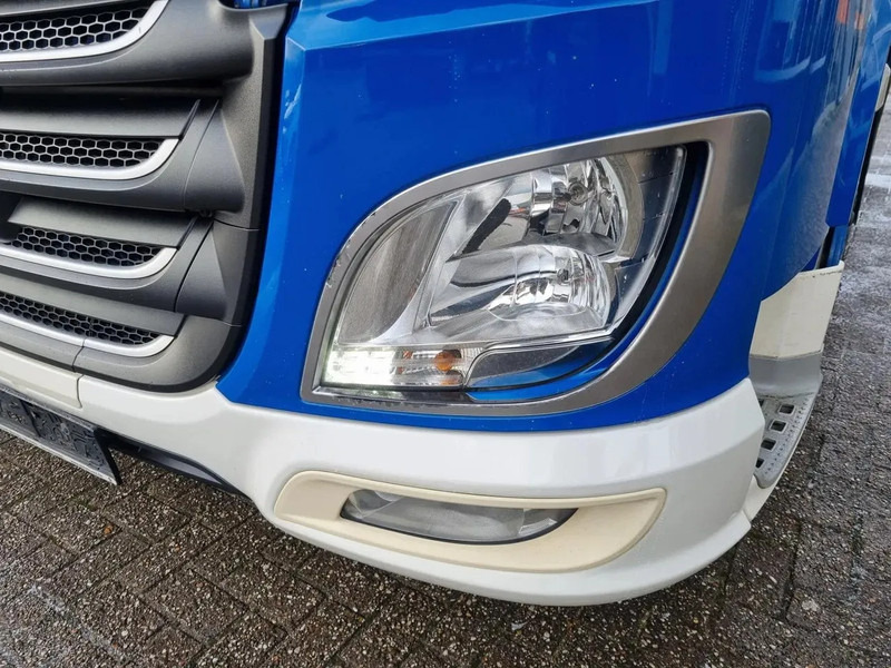 شاحنة جرار DAF XF 106.440 EURO 6/ Intarder/ Webasto/ ADR / Klima: صور 10
