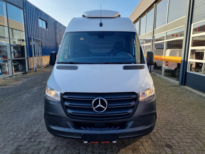 Mercedes-Benz Sprinter 316 CDI Maxi Koelwagen Kerstner 0' C Euro 6 - الشاحنات الصغيرة المبردة: صور 3 Mercedes-Benz Sprinter 316 CDI Maxi Koelwagen Kerstner 0' C Euro 6 - الشاحنات الصغيرة المبردة: صور 3