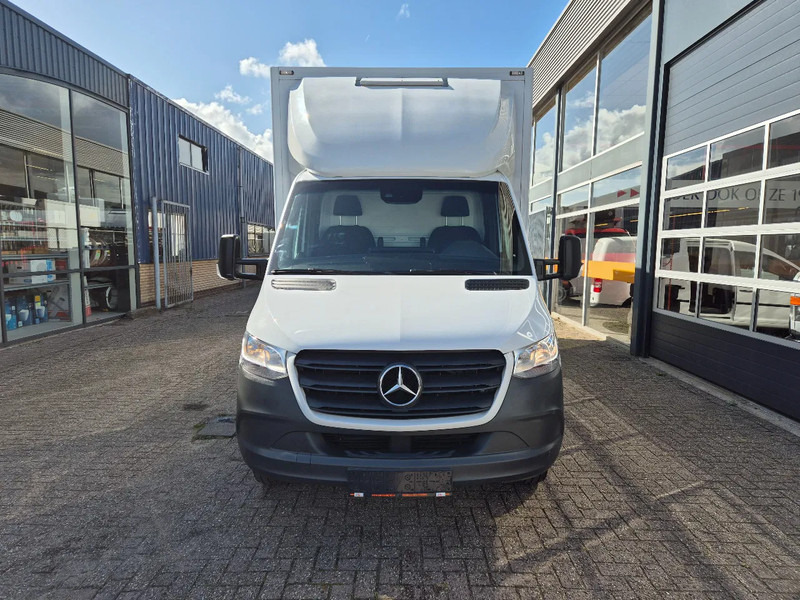 Mercedes-Benz Sprinter 516 CDI BE Clixtar/ Webasto/ 27 KUB/ Nutzlast 3.3T/ 073687 - الشاحنات الصغيرة صندوق مغلق: صور 4 Mercedes-Benz Sprinter 516 CDI BE Clixtar/ Webasto/ 27 KUB/ Nutzlast 3.3T/ 073687 - الشاحنات الصغيرة صندوق مغلق: صور 4