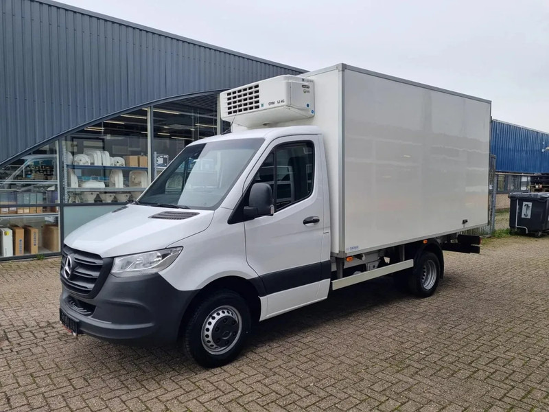 Mercedes-Benz Sprinter 516 CDI THERMOKING V500 MAX MT/ -20+20 STANDBY 380V - الشاحنات الصغيرة المبردة: صور 4 Mercedes-Benz Sprinter 516 CDI THERMOKING V500 MAX MT/ -20+20 STANDBY 380V - الشاحنات الصغيرة المبردة: صور 4