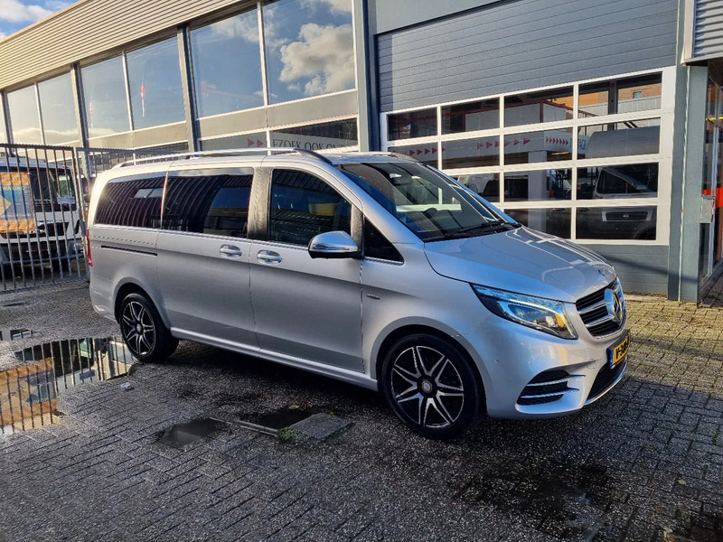 Mercedes-Benz V-Klasse V 250 D Dubbele Cabine AMG Euro 6 Elektrische deuren - فان المدمجة, الشاحنات الصغيرة كابينة مزدوجة: صور 1 Mercedes-Benz V-Klasse V 250 D Dubbele Cabine AMG Euro 6 Elektrische deuren - فان المدمجة, الشاحنات الصغيرة كابينة مزدوجة: صور 1
