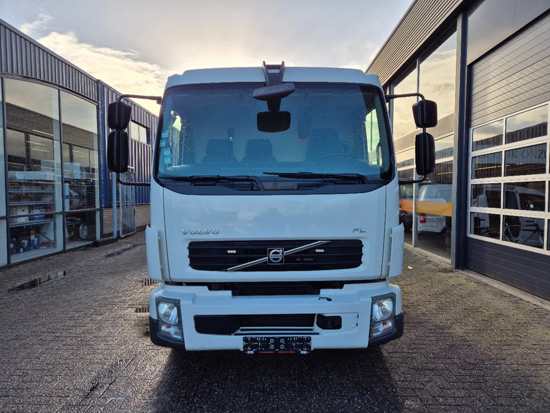 Volvo FL 14.240 Kipper/ Krane Palfinger PK 4501 Remote control/ E5 - قلابات, شاحنة كرين: صور 4 Volvo FL 14.240 Kipper/ Krane Palfinger PK 4501 Remote control/ E5 - قلابات, شاحنة كرين: صور 4