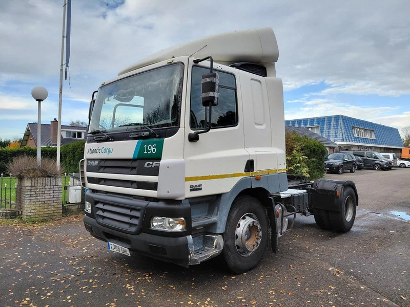 DAF CF 85.430 MANUAL ZF GEARBOX 4x2 Truckhead !! EURO 3 Engine !! - شاحنة جرار: صور 1 DAF CF 85.430 MANUAL ZF GEARBOX 4x2 Truckhead !! EURO 3 Engine !! - شاحنة جرار: صور 1