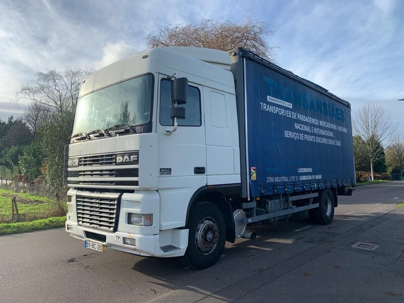 DAF XF 95.430 - شاحنة ستارة: صور 1 DAF XF 95.430 - شاحنة ستارة: صور 1