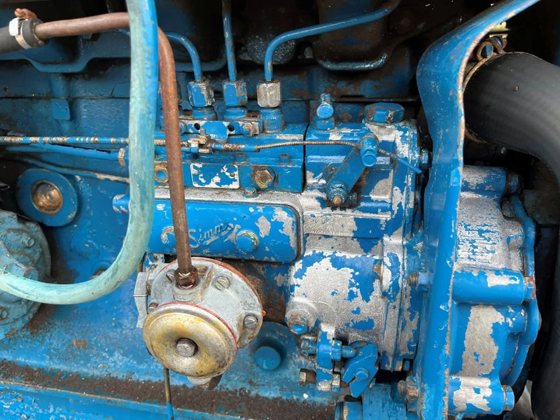 Ford 5000 5000 2WD Agricultural Tractor - جرار: صور 4 Ford 5000 5000 2WD Agricultural Tractor - جرار: صور 4