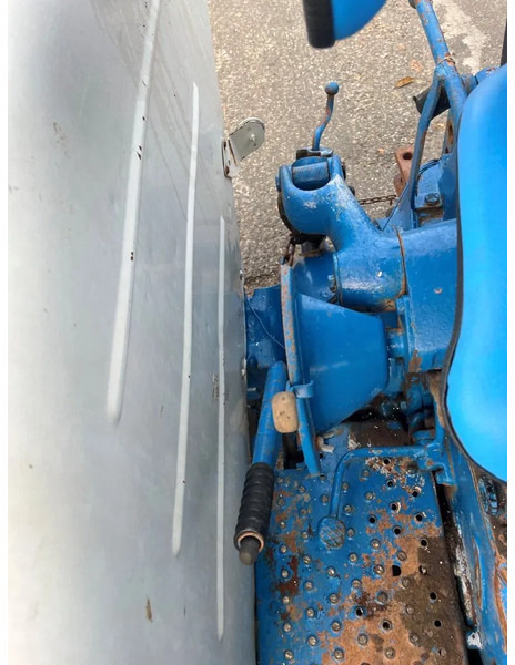 جرار Ford 5000 5000 2WD Agricultural Tractor: صور 13