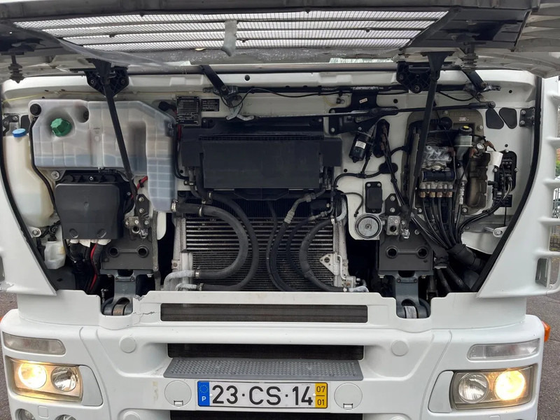 Iveco Stralis 440.48 MANUAL ZF GEARBOX CLEAN CONDITION - شاحنة جرار: صور 3 Iveco Stralis 440.48 MANUAL ZF GEARBOX CLEAN CONDITION - شاحنة جرار: صور 3
