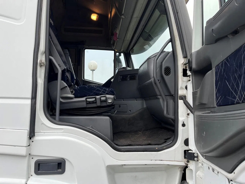 Iveco Stralis 440.48 MANUAL ZF GEARBOX CLEAN CONDITION - شاحنة جرار: صور 5 Iveco Stralis 440.48 MANUAL ZF GEARBOX CLEAN CONDITION - شاحنة جرار: صور 5