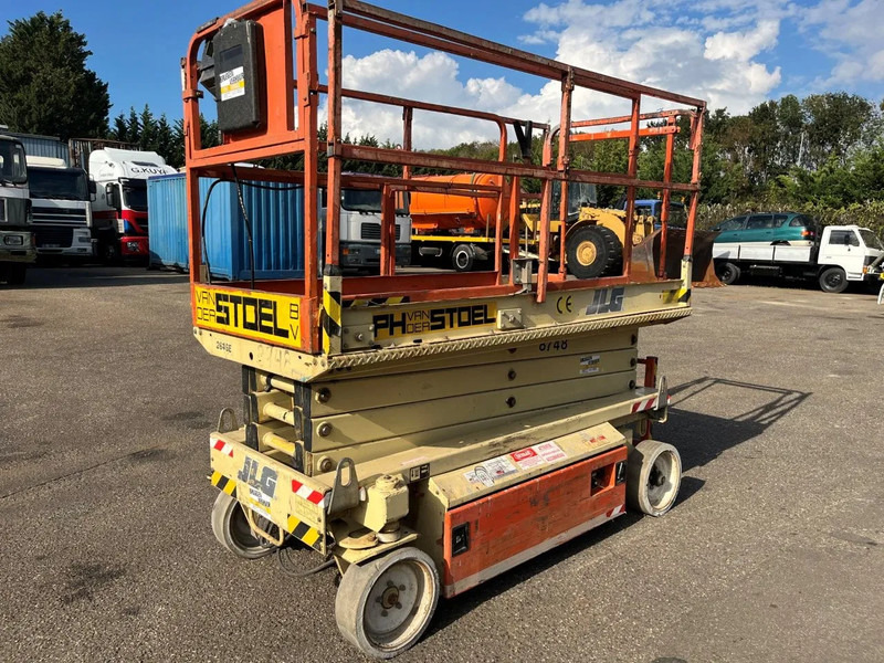 JLG 2646-E !!! LOW HOURS !!! - رافعات مقصية: صور 1 JLG 2646-E !!! LOW HOURS !!! - رافعات مقصية: صور 1