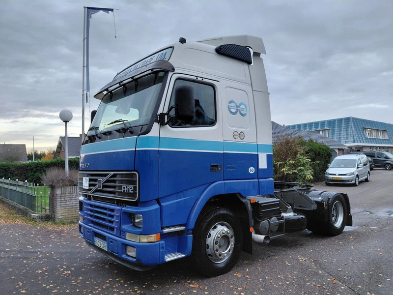 Volvo FH 12.380 MANUAL 3+3 GEARBOX - شاحنة جرار: صور 1 Volvo FH 12.380 MANUAL 3+3 GEARBOX - شاحنة جرار: صور 1