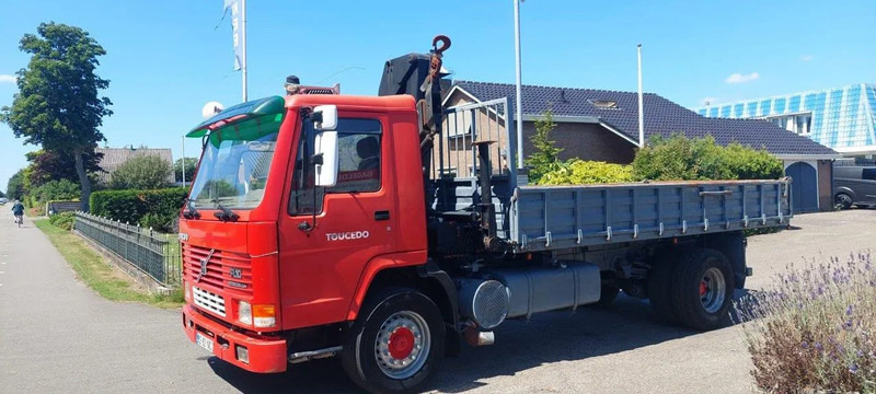 Volvo FL 10.320 4x2 Kipper Crane Steel Suspension - قلابات, شاحنة كرين: صور 1 Volvo FL 10.320 4x2 Kipper Crane Steel Suspension - قلابات, شاحنة كرين: صور 1