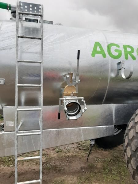 Agro-max New Agro-Max Barrel/ Beczkowóz wóz asenizacyjny 10000 l - صهريج السماد السائل: صور 1 Agro-max New Agro-Max Barrel/ Beczkowóz wóz asenizacyjny 10000 l - صهريج السماد السائل: صور 1