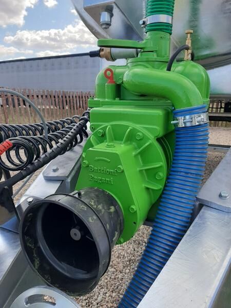 Agro-max New Agro-Max Barrel/ Beczkowóz wóz asenizacyjny 10000 l - صهريج السماد السائل: صور 3 Agro-max New Agro-Max Barrel/ Beczkowóz wóz asenizacyjny 10000 l - صهريج السماد السائل: صور 3