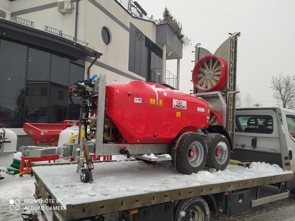 Lisicki Opryskiwacz sadowniczy / Orchard sprayer - آلة الرش المقطورة: صور 3 Lisicki Opryskiwacz sadowniczy / Orchard sprayer - آلة الرش المقطورة: صور 3