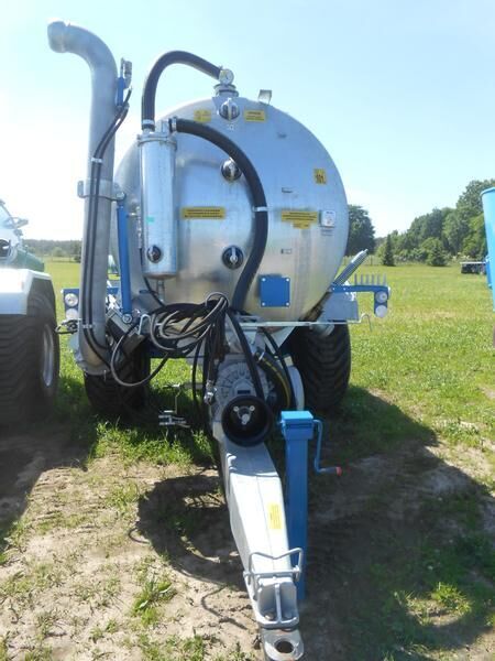 MEPROZET Güllefässer/ Slurry tank/ Beczkowóz T-528/5 (PN60/3) - صهريج السماد السائل: صور 2 MEPROZET Güllefässer/ Slurry tank/ Beczkowóz T-528/5 (PN60/3) - صهريج السماد السائل: صور 2