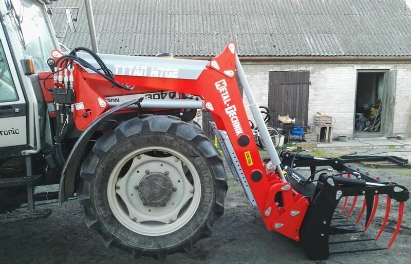 Metal-Technik MASSEY FERGUSON MT-03 - لوادر وحفارات أمامية - جرار: صور 1 Metal-Technik MASSEY FERGUSON MT-03 - لوادر وحفارات أمامية - جرار: صور 1