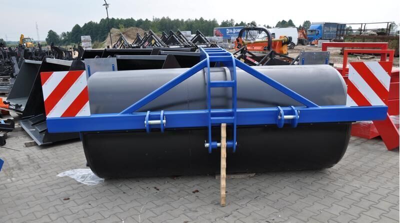 Metal-Technik Wał 2.7 m łąkowo-polowy - محدلة (زراعي): صور 4 Metal-Technik Wał 2.7 m łąkowo-polowy - محدلة (زراعي): صور 4
