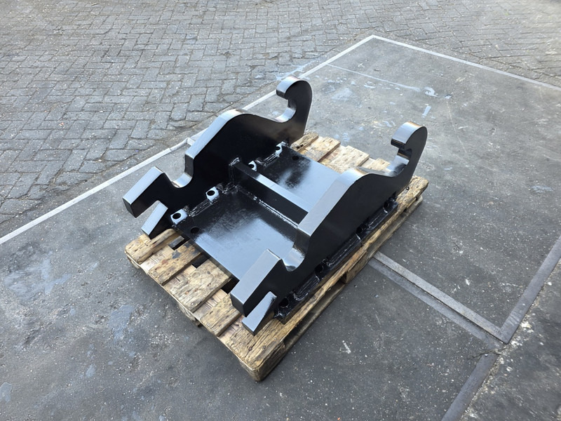 Kopplaat cw55s adaptor plate indeco adaptor plate cw55s - وصلة الربط للمعدات المعلقة - آلات البناء: صور 4 Kopplaat cw55s adaptor plate indeco adaptor plate cw55s - وصلة الربط للمعدات المعلقة - آلات البناء: صور 4