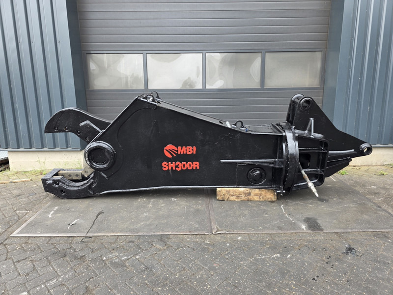 Mantovanibenne sh300 genesis scrap shear waste shear genesis labounty - ماكينة القص الهيدروليكي - آلات البناء: صور 1 Mantovanibenne sh300 genesis scrap shear waste shear genesis labounty - ماكينة القص الهيدروليكي - آلات البناء: صور 1