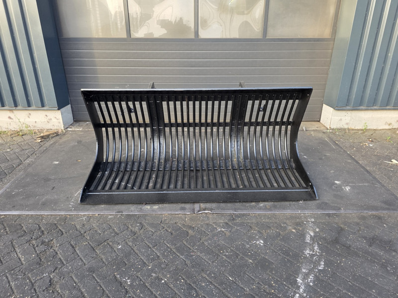 Puinbak volvo l40 shovelbak puinbak mat nielen puinbak riekbak volvo l40 - بكت - الآلات والماكينات الزراعية: صور 1 Puinbak volvo l40 shovelbak puinbak mat nielen puinbak riekbak volvo l40 - بكت - الآلات والماكينات الزراعية: صور 1